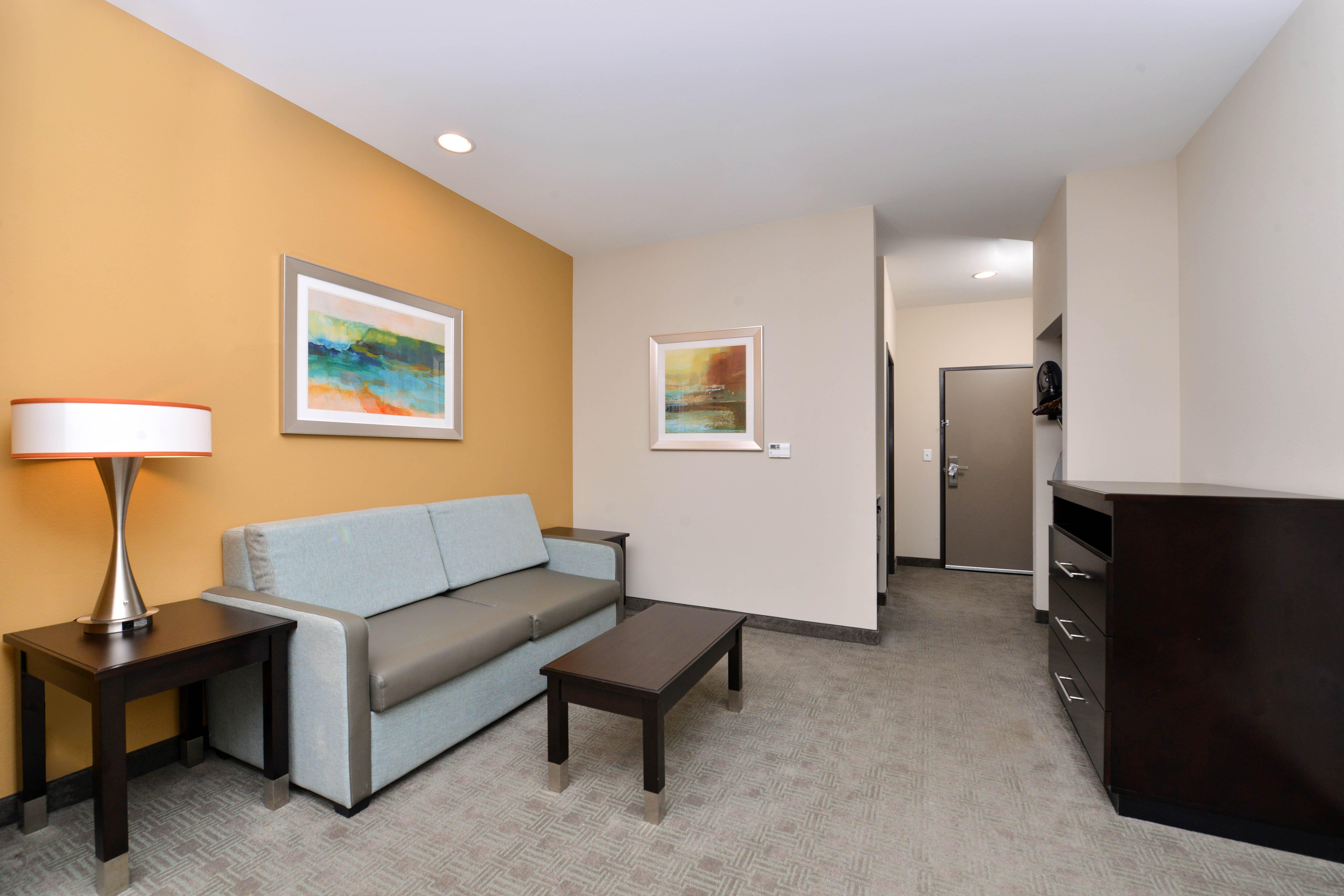 Holiday Inn Express & Suites Austin South By Ihg Exterior photo